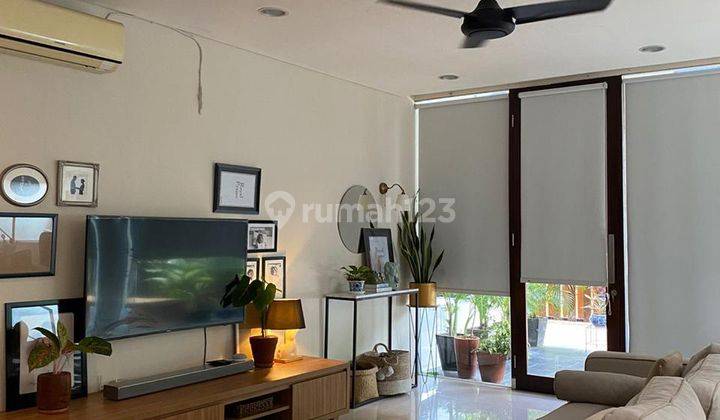  Rumah Disewa  Bagus Semi Furnished SHM - Sertifikat Hak Milik di Lebak Bulus 2