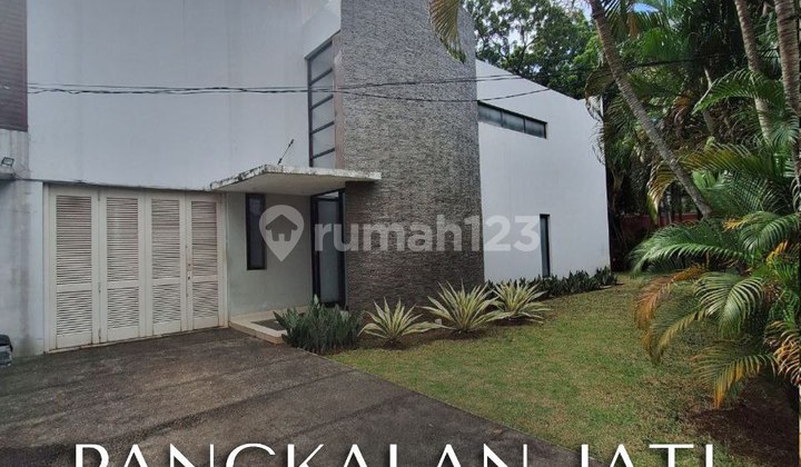 Rumah Asri Dalam Lingkungan Tenang di Pangkalan Jati Rumah Asri Dalam Lingkungan Tenang di Pangkalan Jati