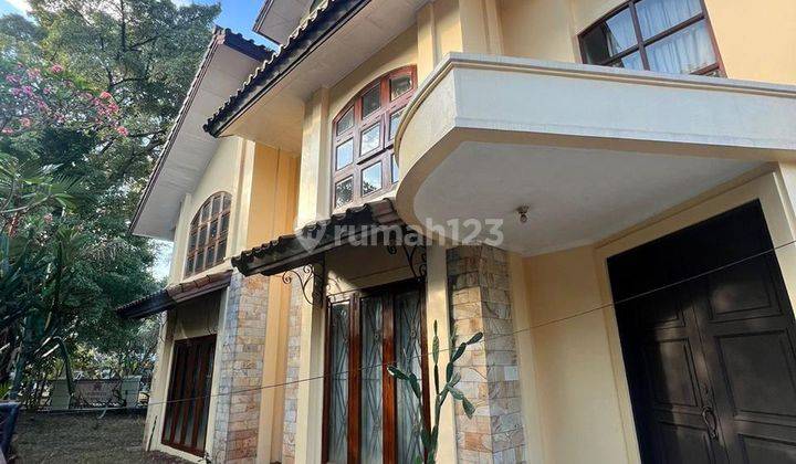 Rumah Asri  Bagus Semi Furnished Shm di Villa Cinere Mas  , Cinere 1