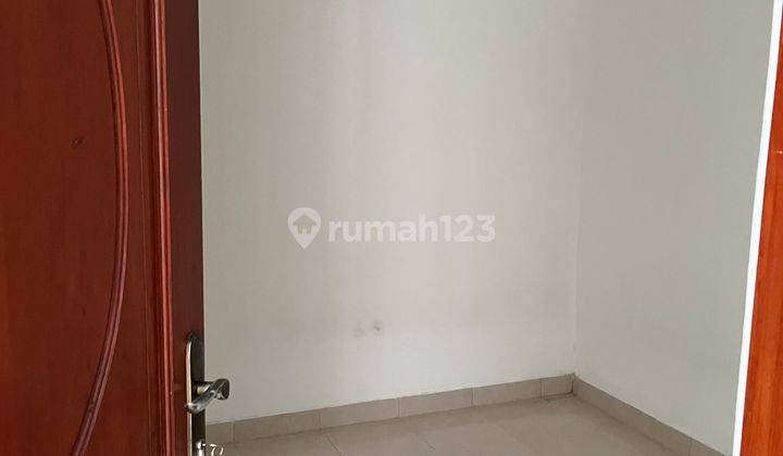 Rumah Bagus Unfurnished HS di Bojong Indah, Jakarta Barat 2