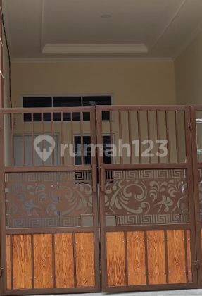 Rumah Bagus Semi Furnished SHM di Poris Indah, Tangerang 1