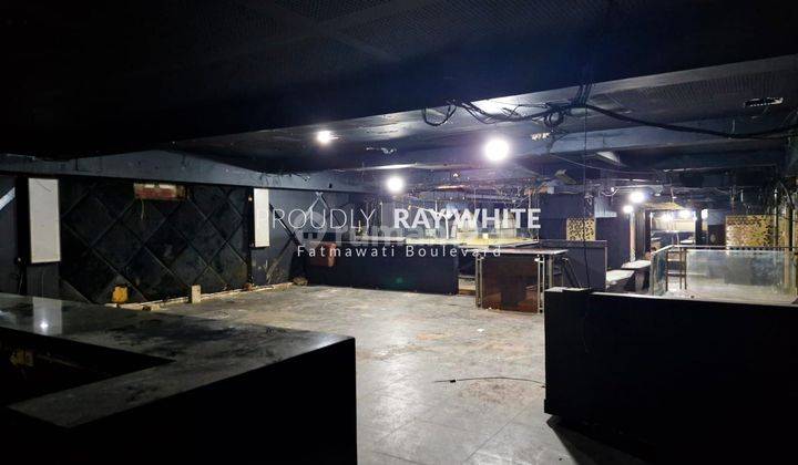 Gedung Kemang Raya EX Bar And Resto Butuh Renovasi 2