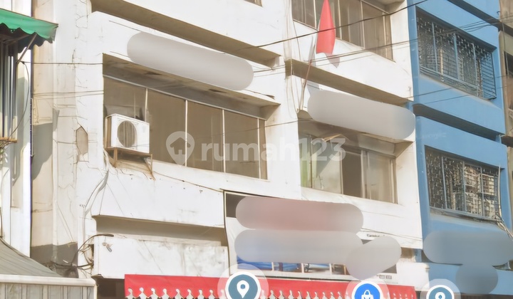 Ruko Gandeng 3 Lantai Di Jalan Cengkeh 200m ke MRT & Stasiun Kota