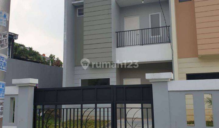 RUMAH DI DURI KENCANA DENGAN HALAMAN BELAKANG YANG LUAS 1