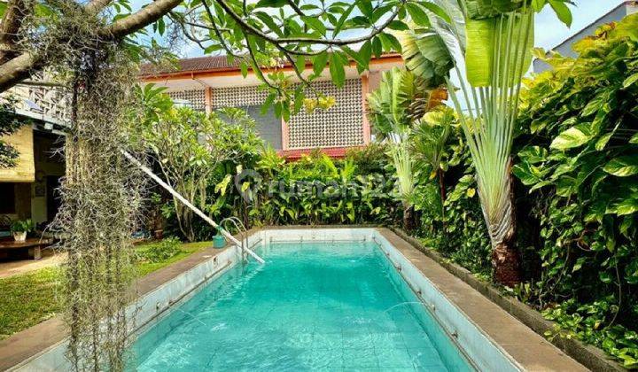 Rumah Tropical Cantik With Pool Di Cilandak  2