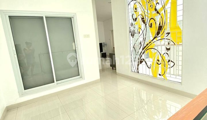 Rumah 3 Lantai Cluster Emerald Residence Bintaro 2