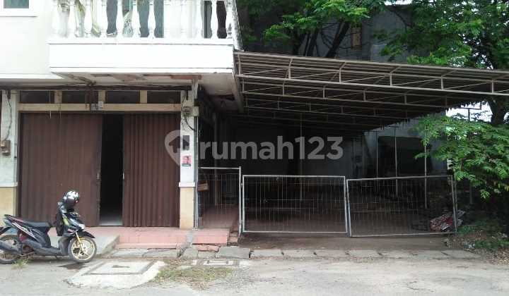 Corner Shop House 2 Floors Taman Palem Lestari Minimal Renovation 2