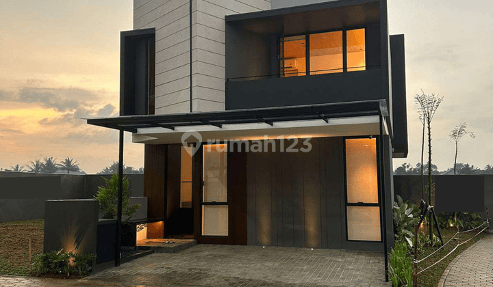 Rumah Mewah 2 Lantai Bergaya Townhouse di Area Tangerang 1