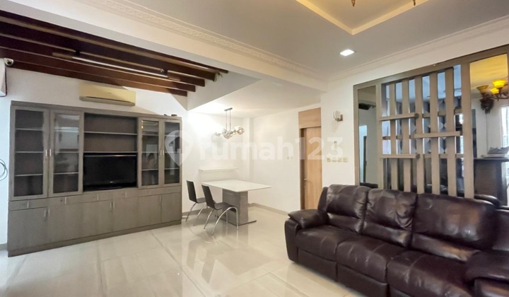 Rumah Bagus SHM di Puri Indah, Jakarta Barat dekat sekolah IPEKA 2