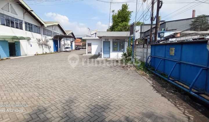 Strategic Warehouse on a 1.4Ha Land in West Cikarang, Bekasi Strategic Warehouse on a 1.4Ha Land in West Cikarang, Bekasi