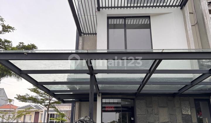 Rumah Hook 4 Lantai Kapuk Muara Furnished