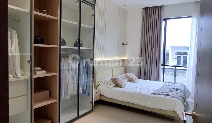 Mini Cluster Rumah 2 Lantai Lokasi Bebas Banjir di Rawa Buaya 2