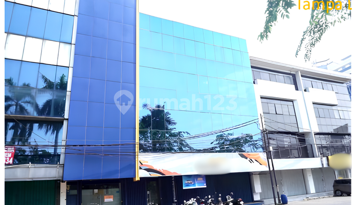 Gedung Kantor Cocok untuk Banking atau Klinik di Cideng Jakpus