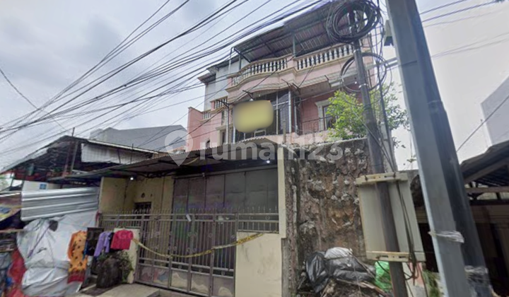 Rumah Kost 27 Kamar Samping Jalan Raya Tomang
