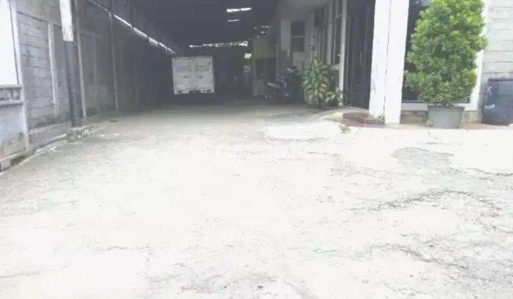 Dijual Bangunan Gudang di Pondok Bambu Jakarta Timur  1