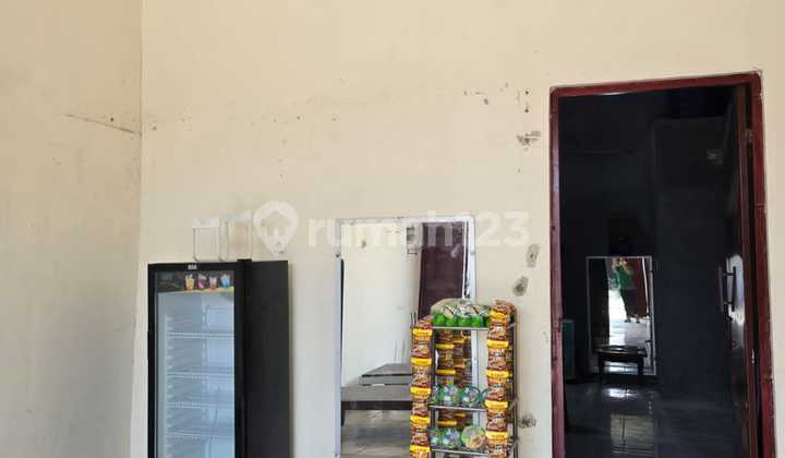 For Sale Ready-to-Use Shophouse in Graha Harapan Regency 2