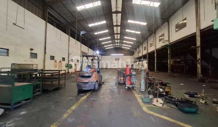 For Rent Ready-to-Use Warehouse in Jababeka Bekasi For Rent Ready-to-Use Warehouse in Jababeka Bekasi