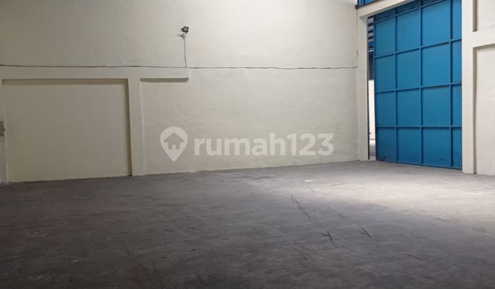 Disewakan Gudang di Kawasan Pergudangan Kota Bekasi Disewakan Gudang di Kawasan Pergudangan Kota Bekasi