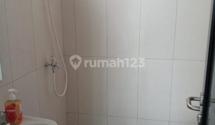 For Rent: Crystal Shop House in Sumarecon Bekasi 2