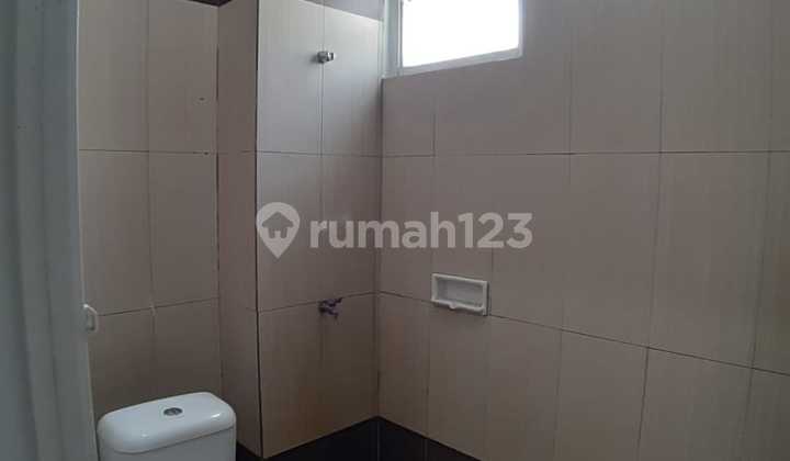 For Sale Ready-to-Use Shophouse in Metland Transyogi Cileungsi Bogor 2