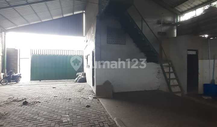 Disewakan Gudang Siap Pakai Di Jl Raya Narogong Bekasi