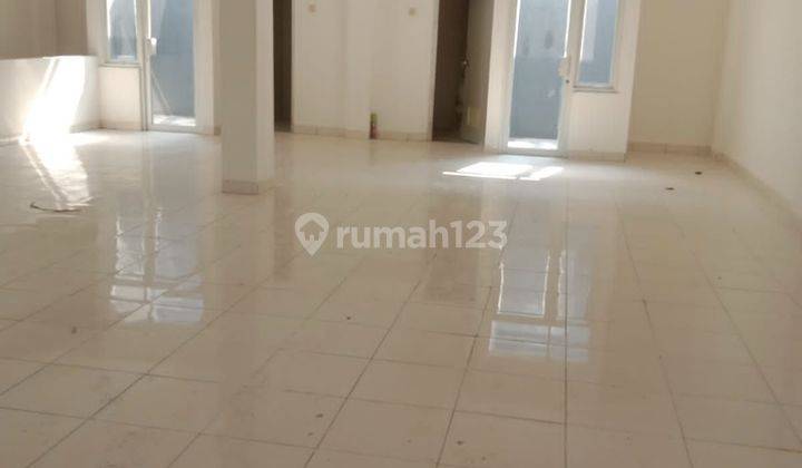 Disewakan Cepat Ruko Gandeng 2 Di Mutiara Gading City Bekasi  2