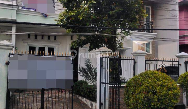 Dijual Cepat Rumah 2 lantai di Komplek Ikip Duren Sawit Jakarta  1