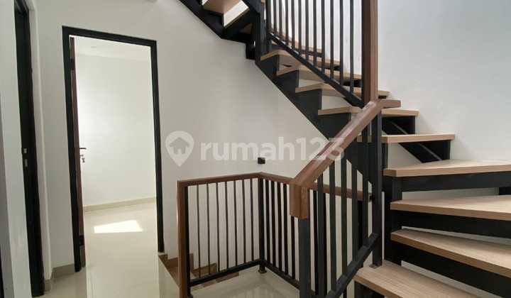 Brand New Modern Minimalist House In Mahagoni Park Bintaro 2