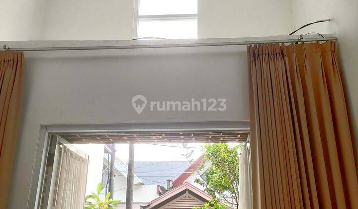 Rumah cantik siap huni minimalis sudah Renov  2