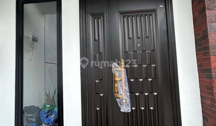 Rumah Baru siap huni 2 lt di Nusaloka BSD 1