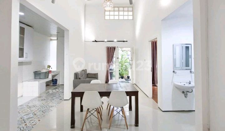 Beautiful Neat 1.5 Story Building House in Bintaro Sector 9 2