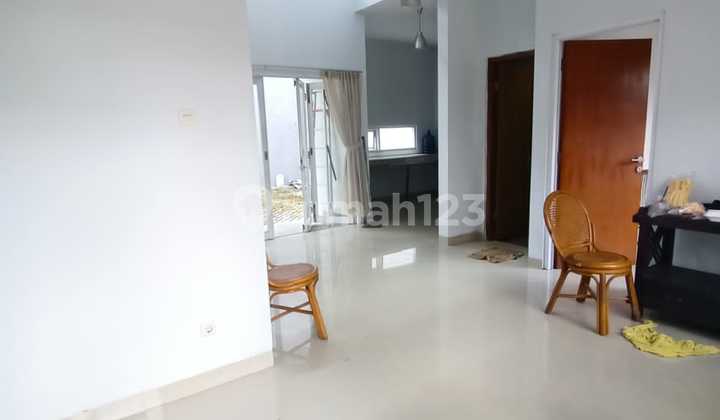 Rumah Cantik Bagus Hoek di Bintaro Sektor9ktor Rumah Cantik Bagus Hoek di Bintaro Sektor9ktor