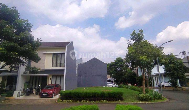 Rumah Modern Lokasi Strategis Depan Taman Di Graha Raya Bouevard 1