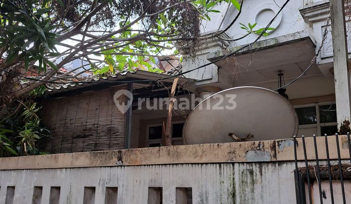 Rumah Dengan Lokasi Strategis, Jln Depan Rumah 3 Mobil Di Eldora