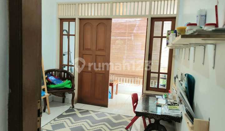 Rumah Siap Huni Terawat Bangunan 2,5 Lt Di Bintaro Sektor 5 1