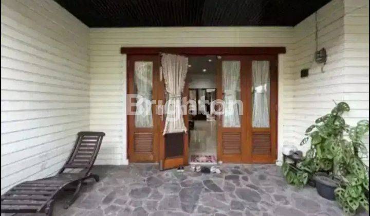 RUMAH DI JL SIWALAN KERTO 2