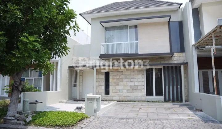 RUMAH DI ROYAL RESIDENCE GREENWICH