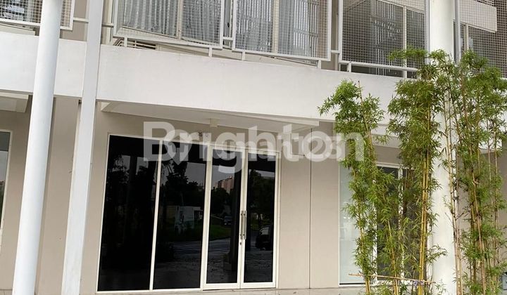 Ruko 3 Lantai di Graha Natura Sambikerep Surabaya.