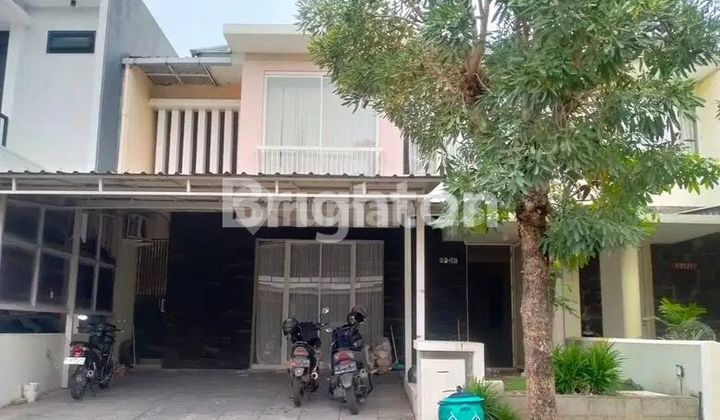 RUMAH DI ROYAL RESIDENCE HAREWOOD