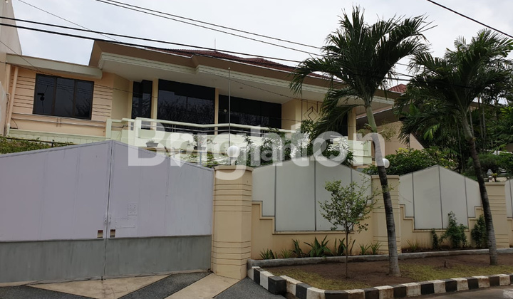 RUMAH RAYA SATELIT BARAT