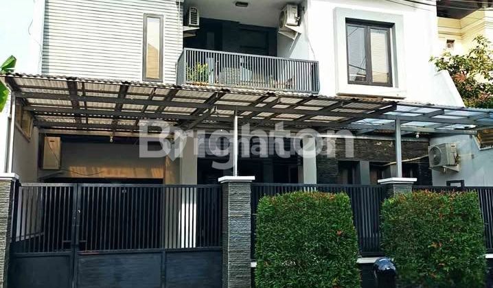 RUMAH DI GAYUNGSARI BARAT KOSONGAN  1