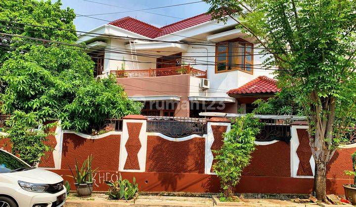 Rumah Tanah Luas 9 Menit ke Gerbang Tol Veteran 2 Lt Hadap Utara J20241