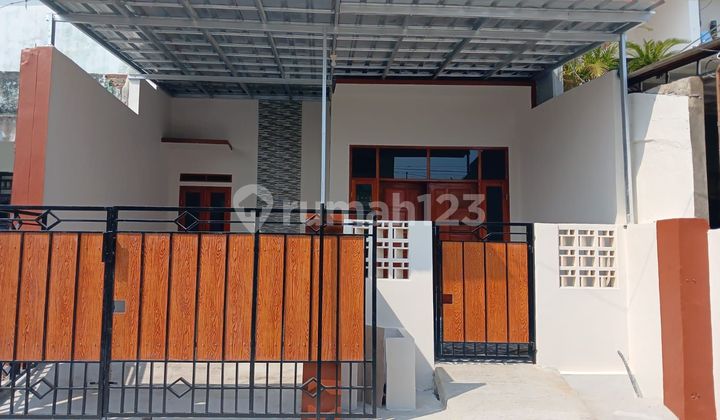 Ruamh Minimalis 3 Menit ke RS Taman Harapan Baru Bebas Banjir J-31594 1