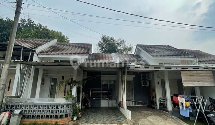 North-Facing House 15 Minutes to The Park Sawangan SHM Ready for Mortgage J-40061 North-Facing House 15 Minutes to The Park Sawangan SHM Ready for Mortgage J-40061