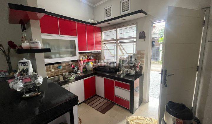 Rumah Halaman Luas 2 Lt Harga Nego 10 Menit ke Bintaro Jaya Xchange Mall J23201 2