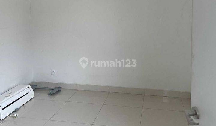 Rumah Carport Luas Hadap Selatan 14 menit ke BSD Terminal Intermoda Siap KPR J21764 2