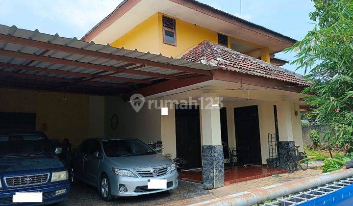 Rumah 2 Lt Carport Luas 10 Menit ke Grand Serpong Mall Dibantu KPR J26163