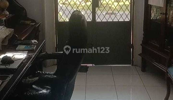 Rumah Strategis 8 Menit ke Stasiun Jurang Mangu di Bintaro Harga Nego J18620 2