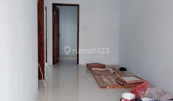 Rumah 500jtan Siap Huni dekat Pasar Modern BSD City Harga Nego Dibantu KPR J25161 2