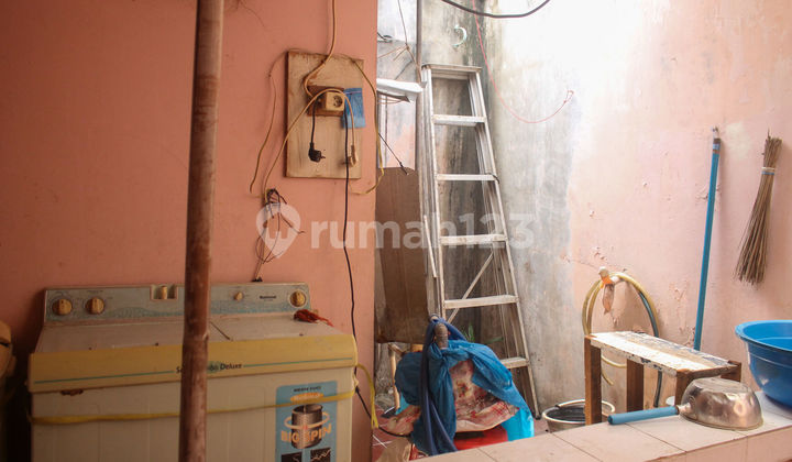 Rumah Siap Huni 5 menit ke RS Medika Lestari 2 Lantai Bebas Banjir J25044 2